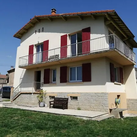 Immaculate 2-Bed Apartment In Millau With Garden Apartament *